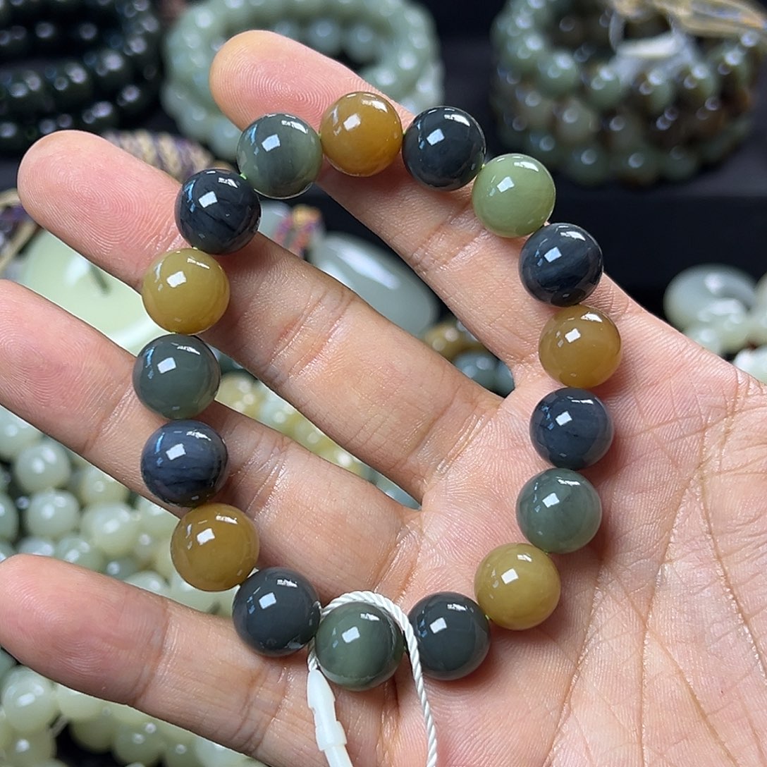 和田玉手链未镶嵌青花多宝卡12圆珠 油润细腻