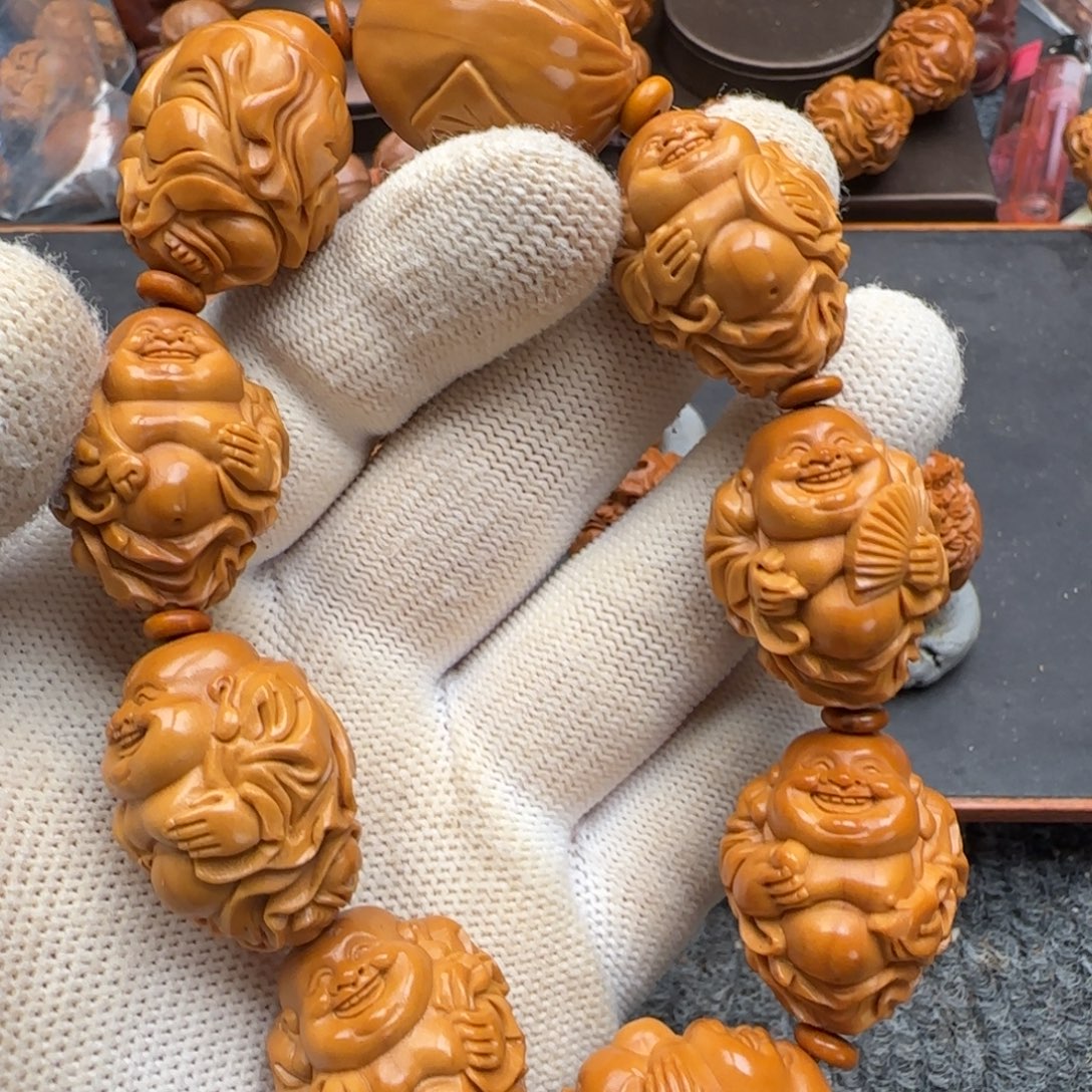 橄榄核吊坠……………………