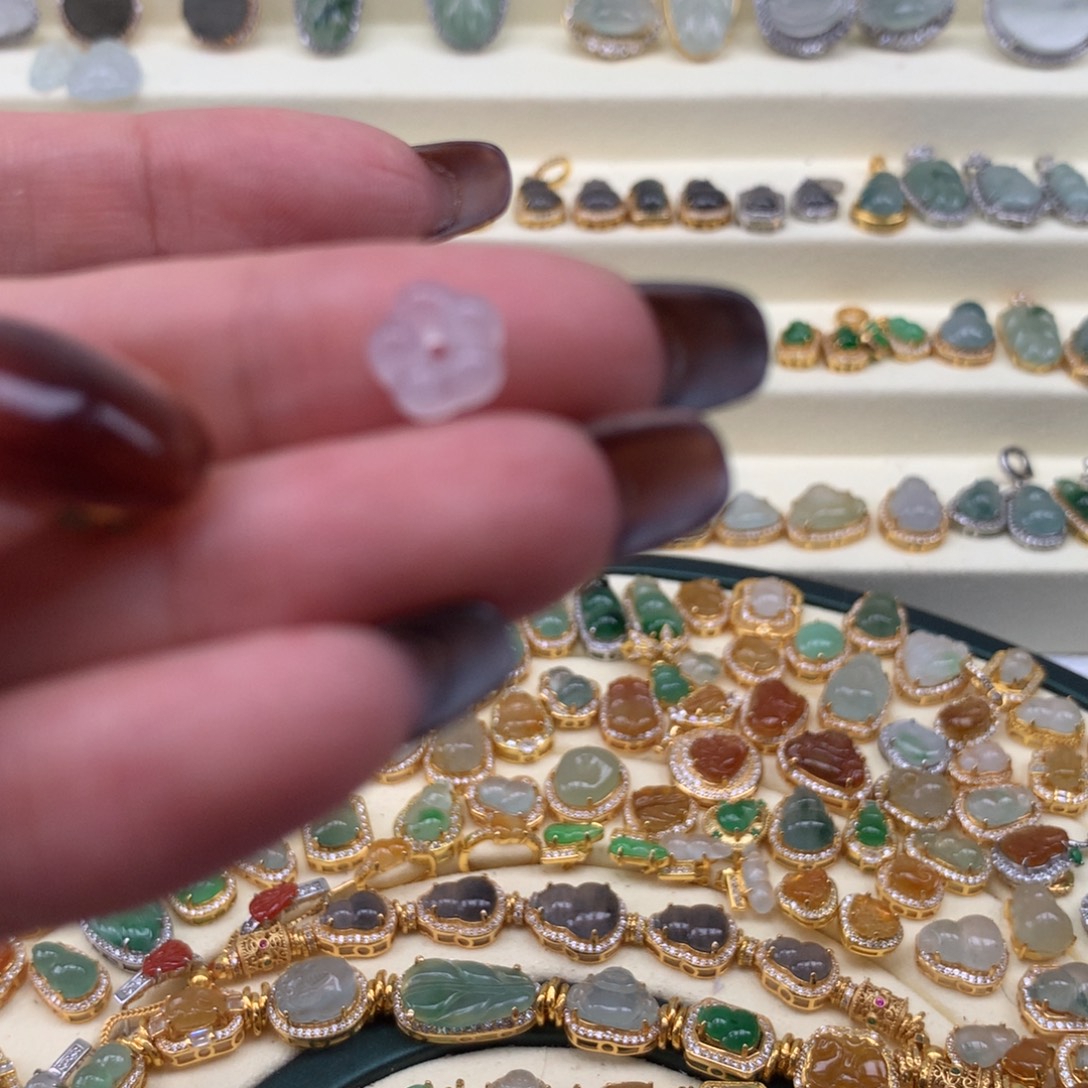 可***里翡翠银S925镶嵌颈饰