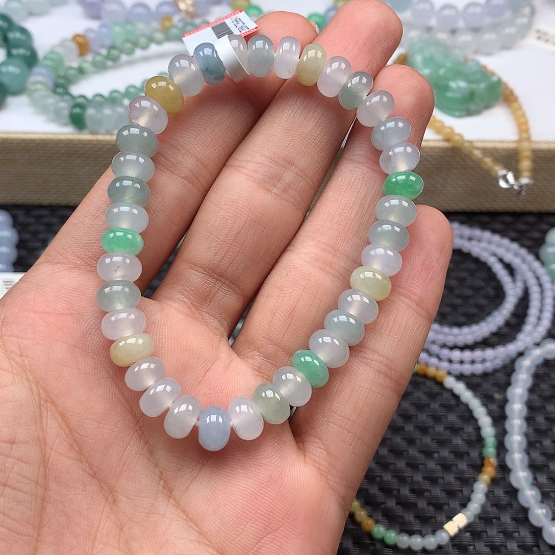 翡翠手链未镶嵌翡翠