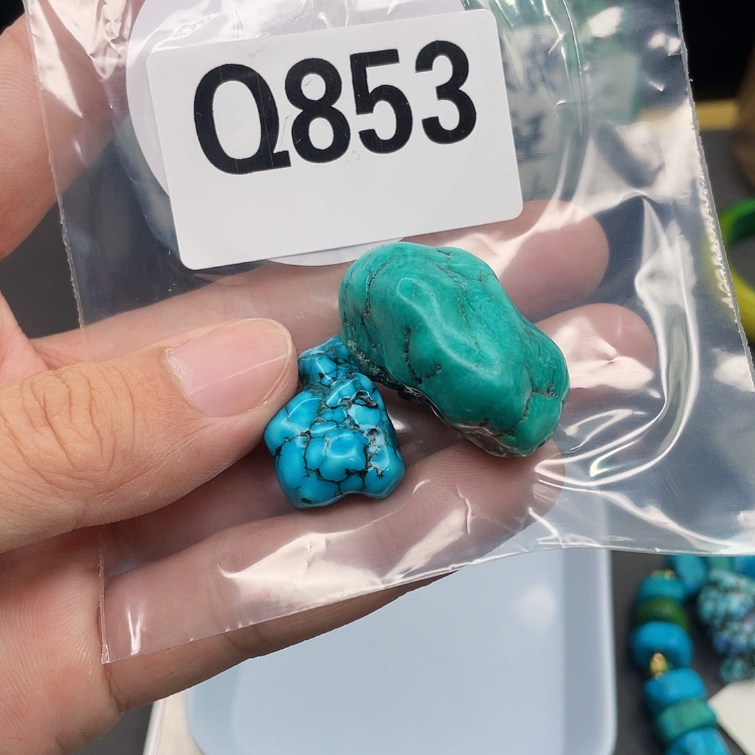 湖北十堰原矿绿小松