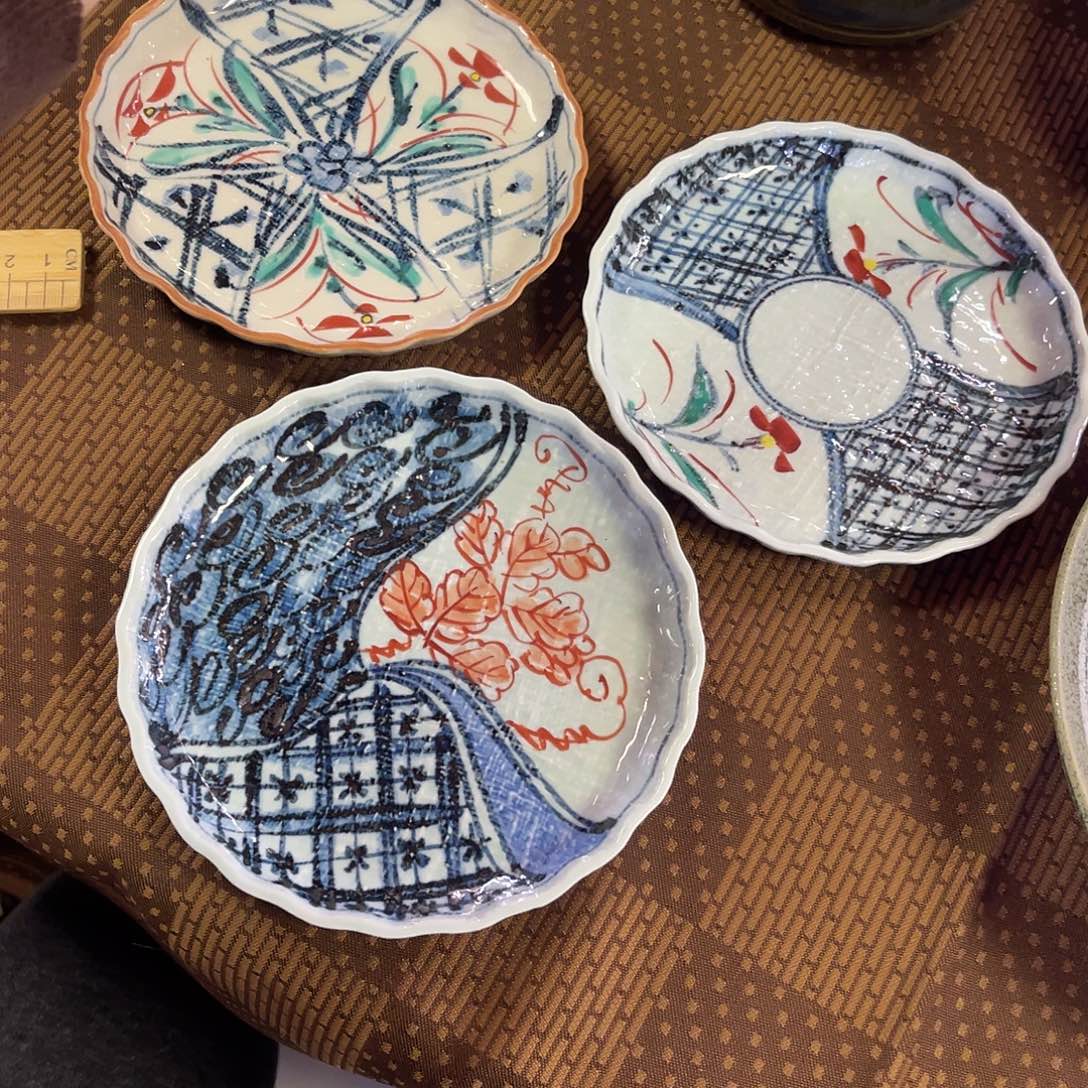 瓷片青花手绘盘子三件啊9