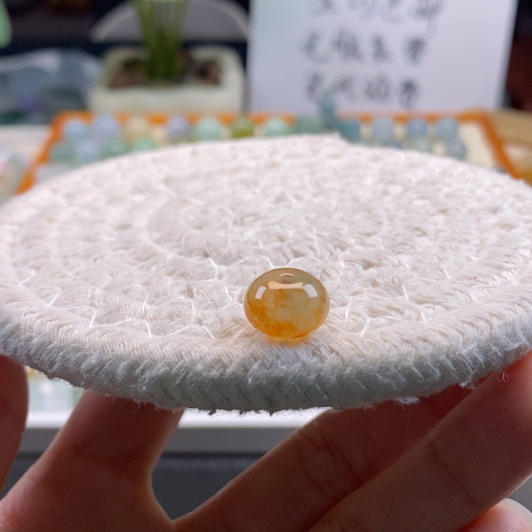 翡翠散珠天然翡翠芬达色10.9×7.4