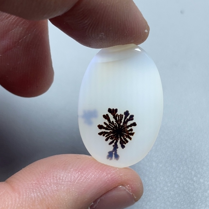 玛瑙/玉髓颈饰未镶嵌余*