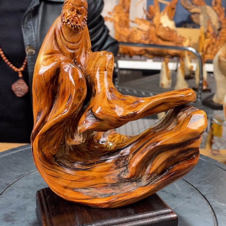 柏木（崖柏）随型摆件