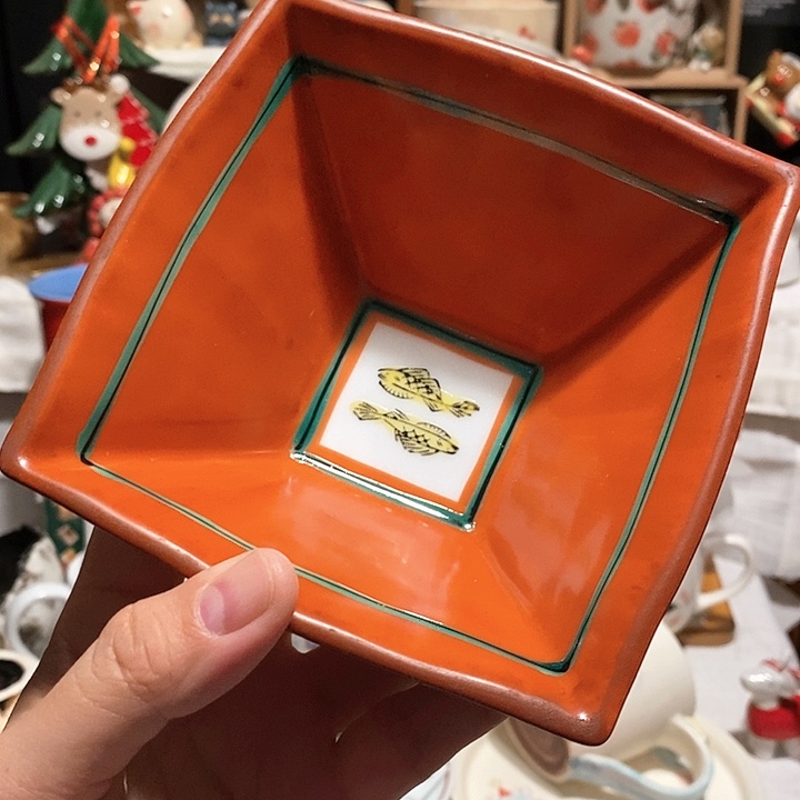 赤绘手绘小方钵13厘米