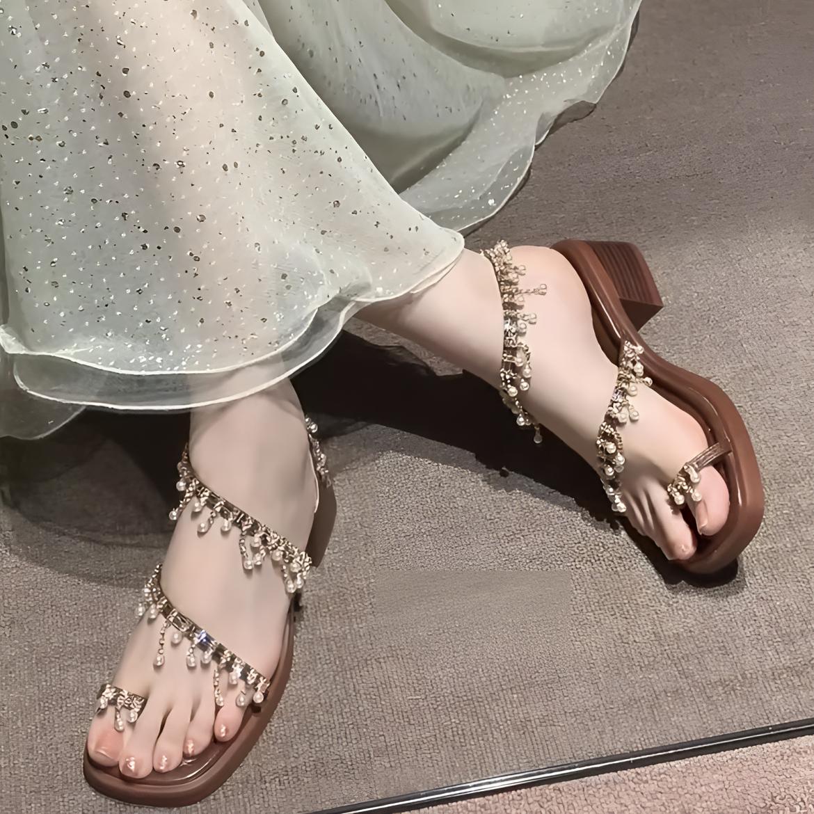 1.春夏季新款撤柜女鞋