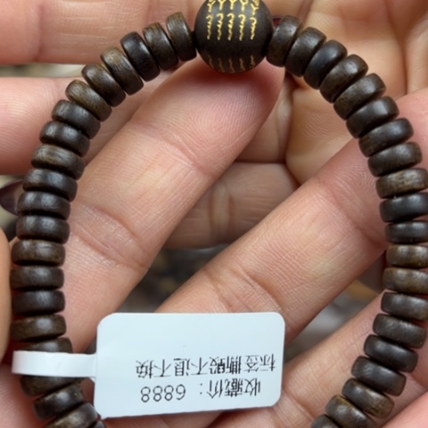 沉香手串白棋玉化老料