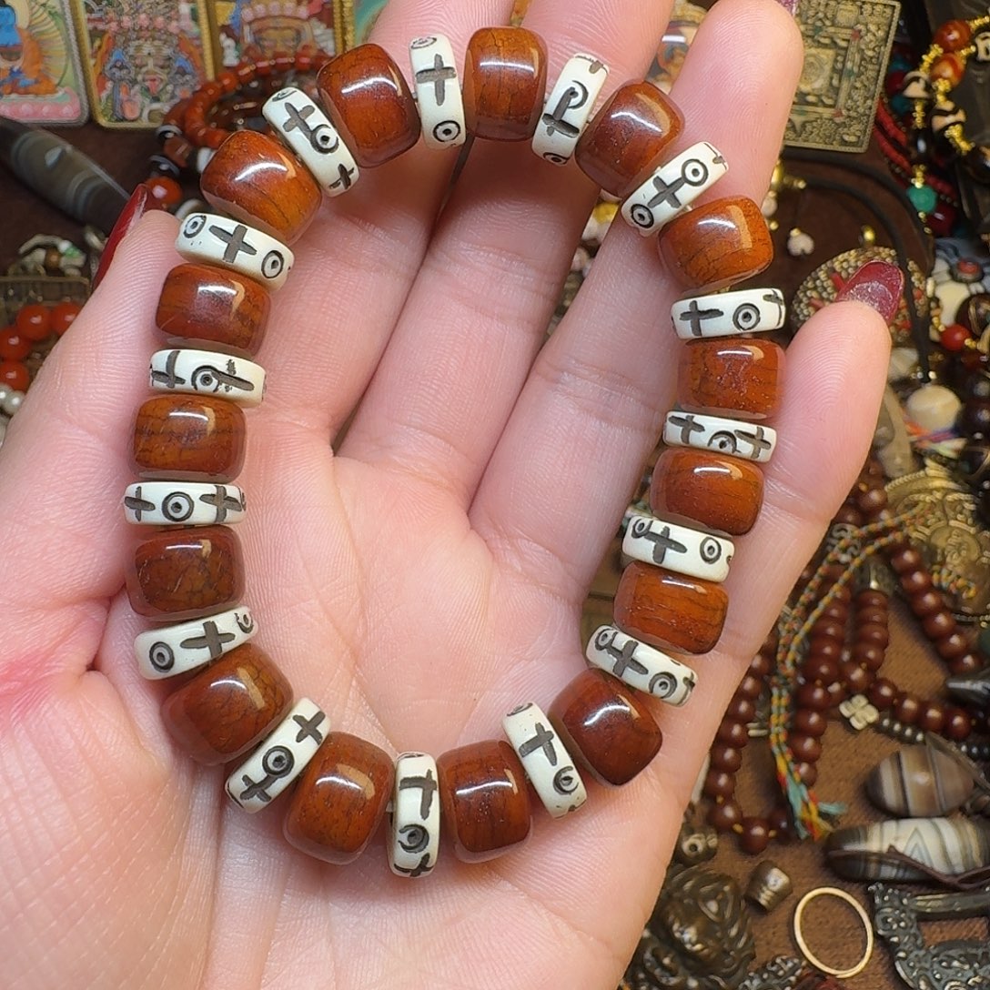 泥塑扎西德勒8888