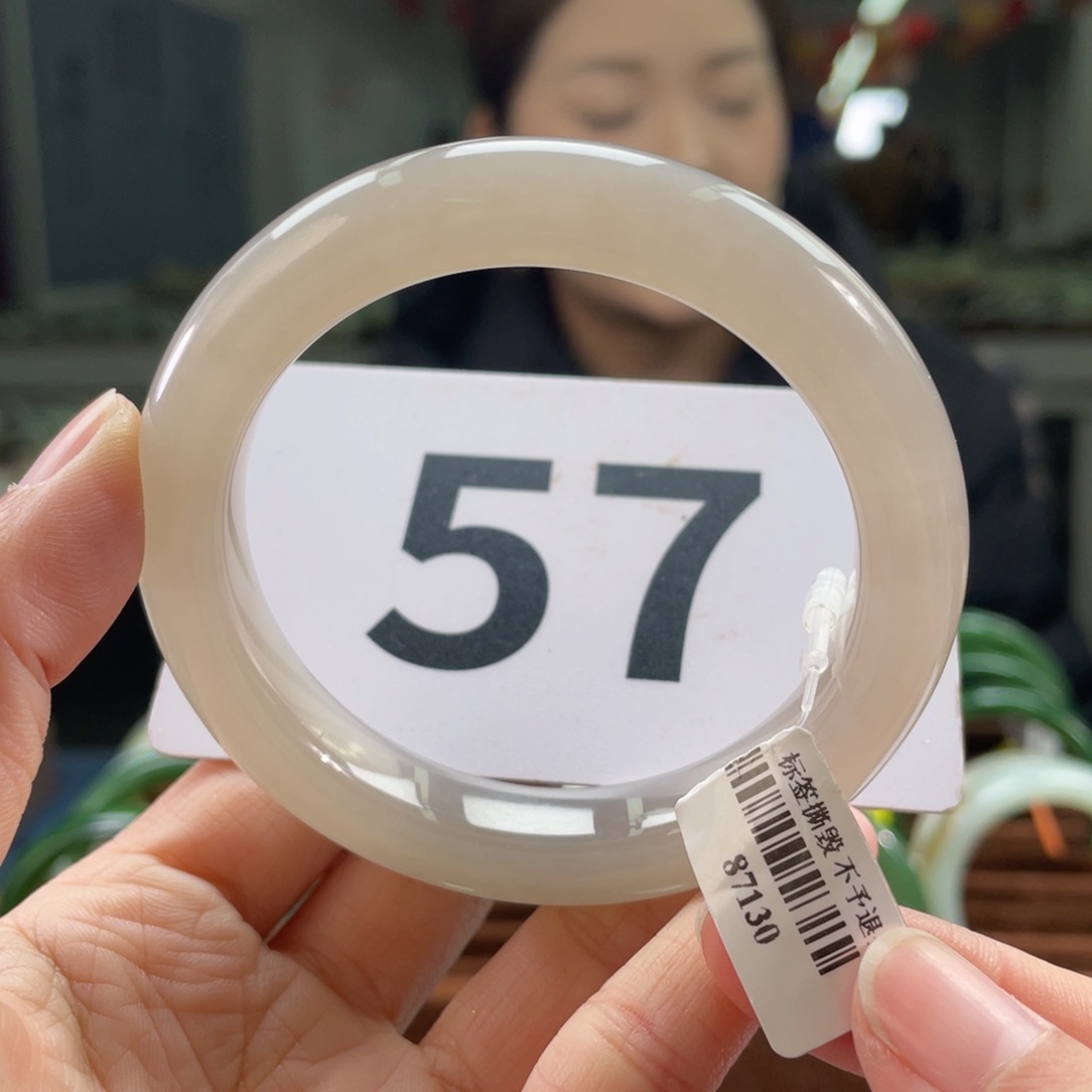 未镶嵌手镯和田玉纱***啦