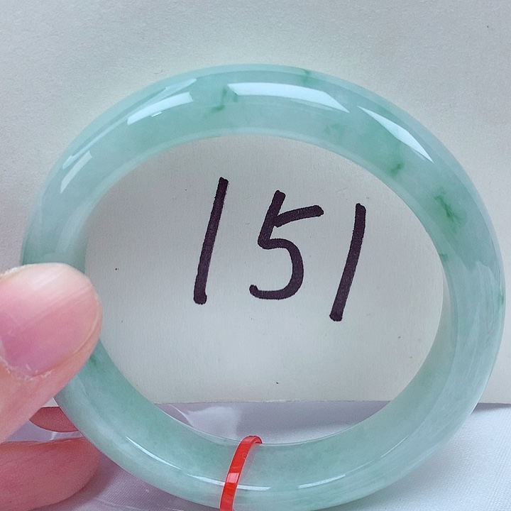 翡翠未镶嵌手镯翡翠