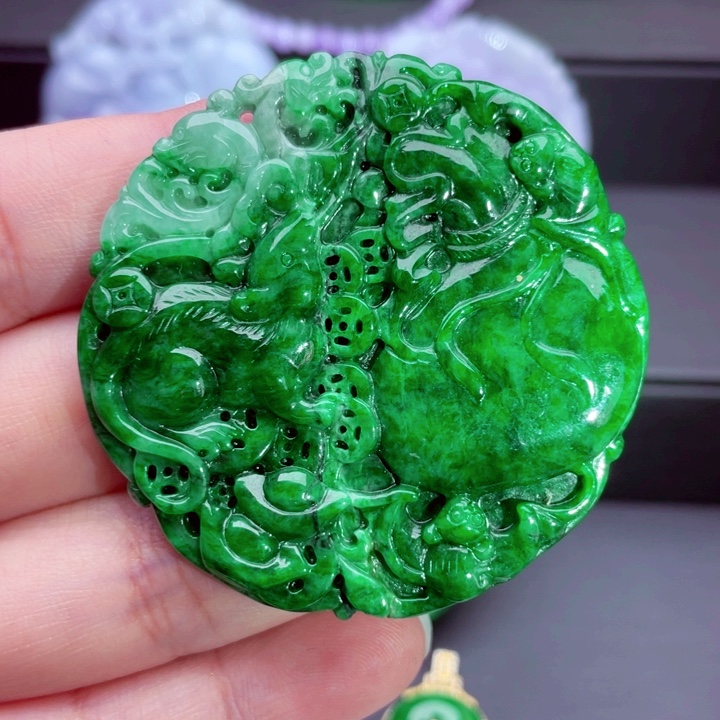 翡翠未镶嵌吊坠(不含链)