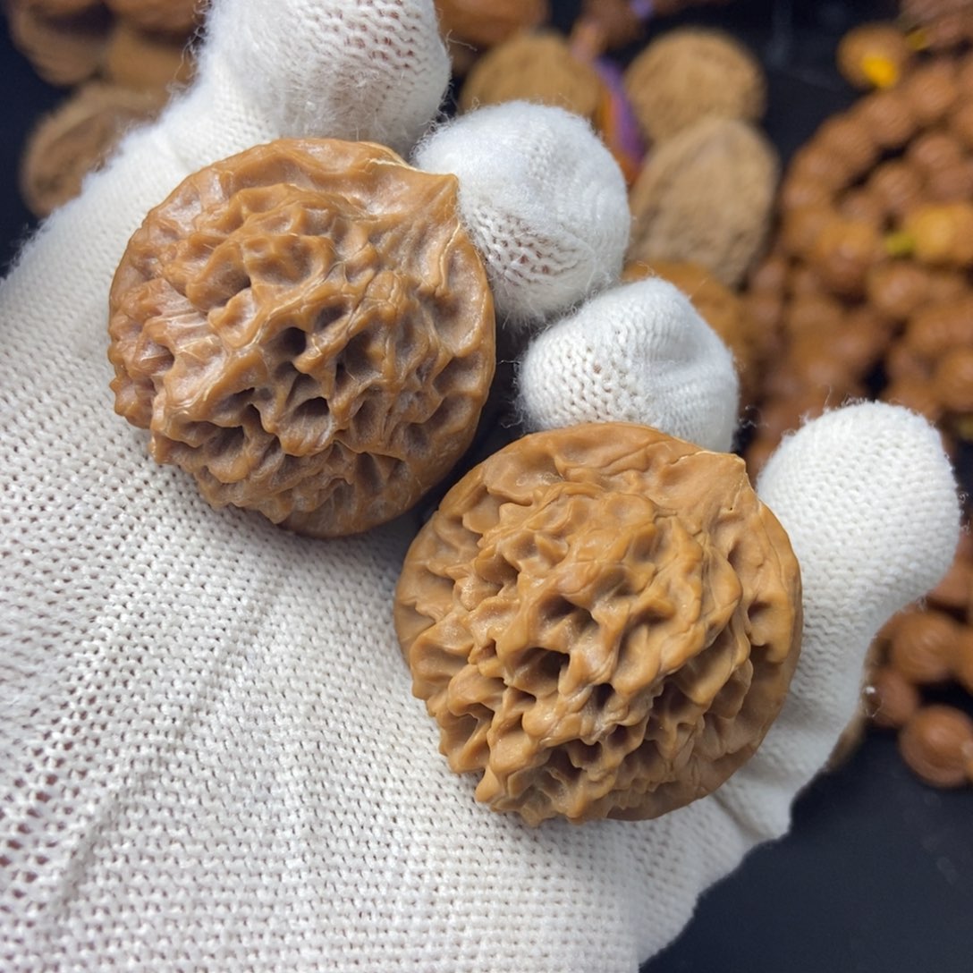 桃核把件清**山秦岭核桃秦闷34