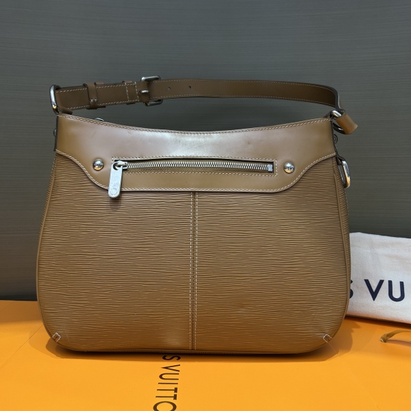 95新/路易威登/市场价18000/包包/250209RN0023