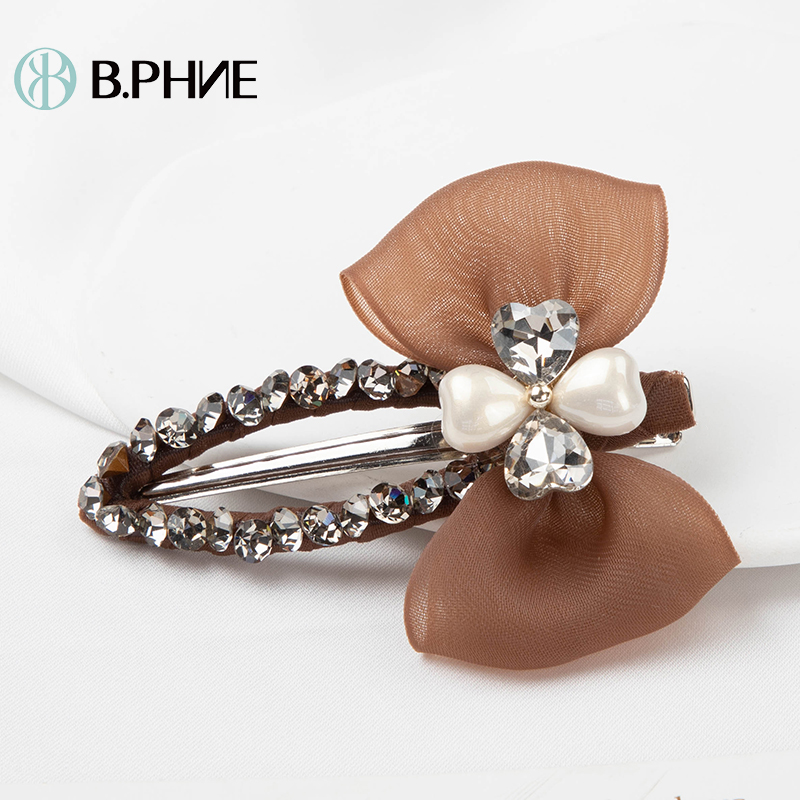 B.【贝菲】网红精致咖色满钻鸭嘴夹韩版