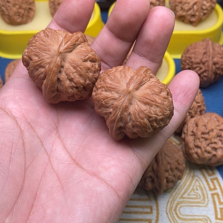 核桃手串/手链呀*索元宝40尺有黄