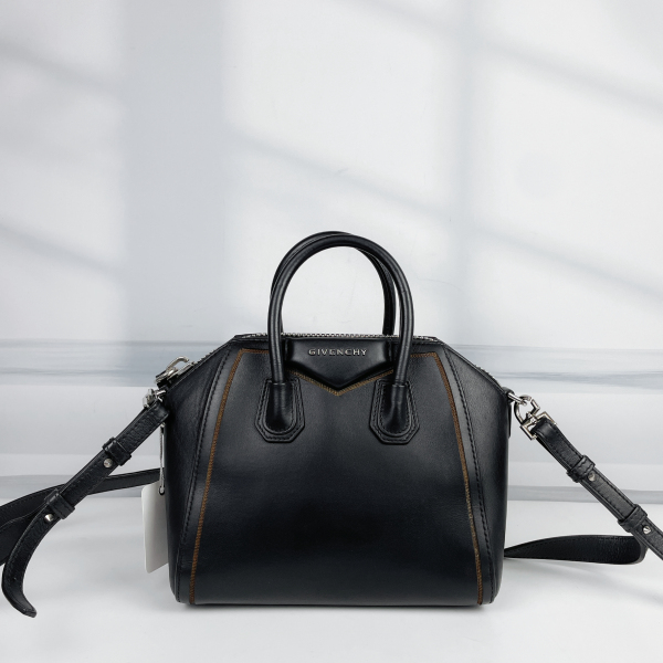 包包/纪梵希/95新/250214QR0026