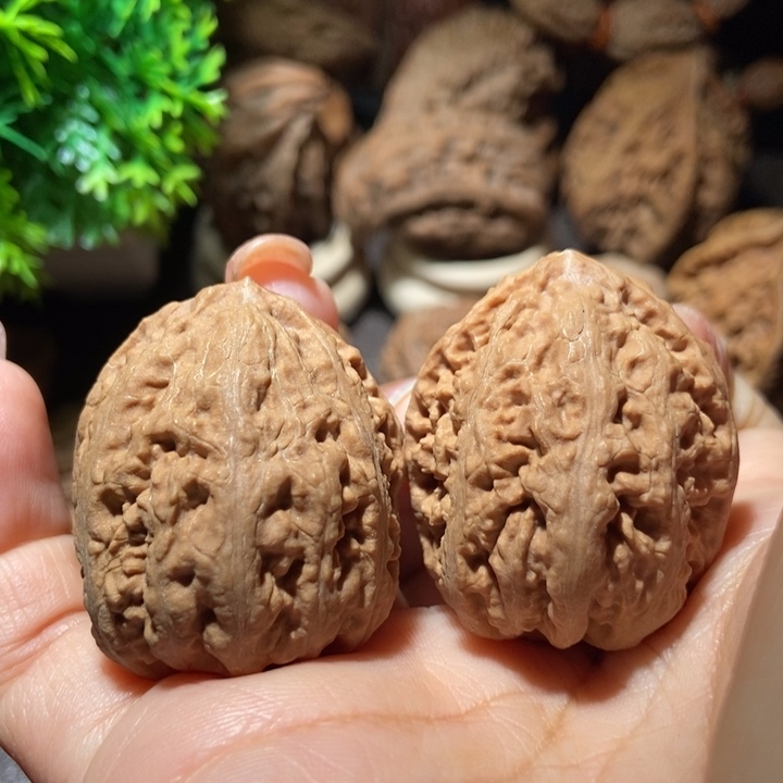 把件文玩核桃东北楸子小雪210