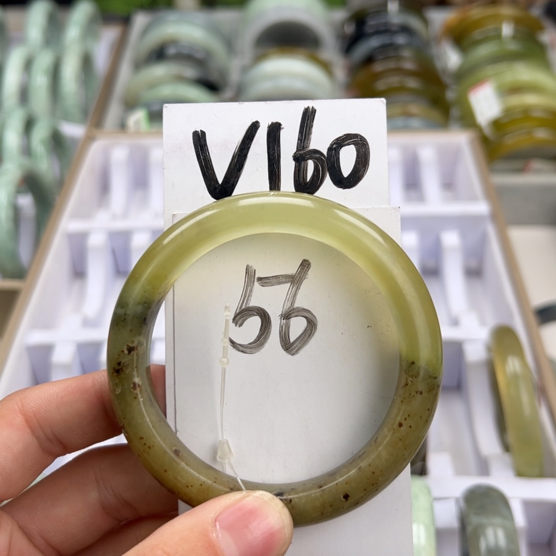 岫玉手镯未镶嵌天然岫玉微瑕