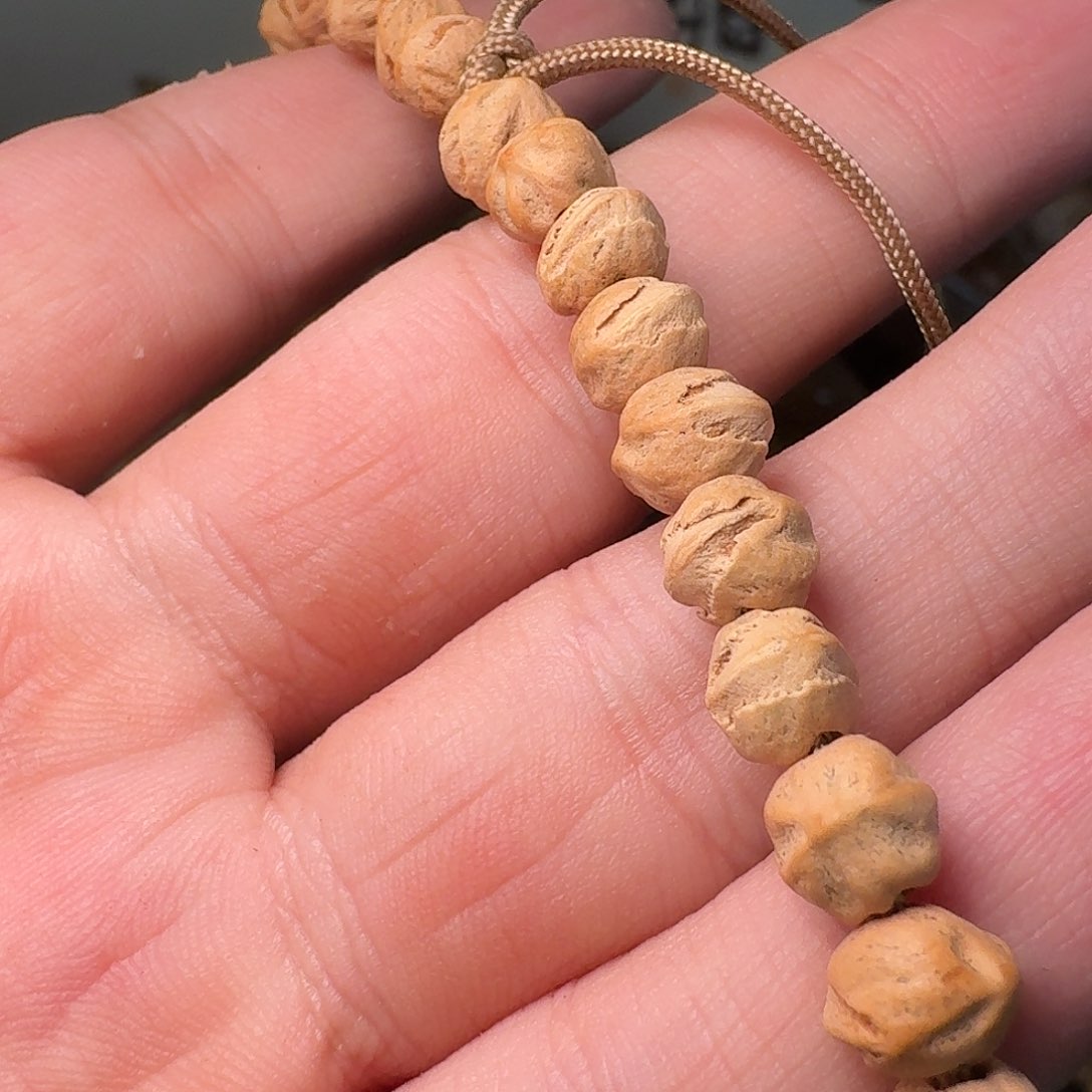 柏香籽/百香籽吊坠丿*伟