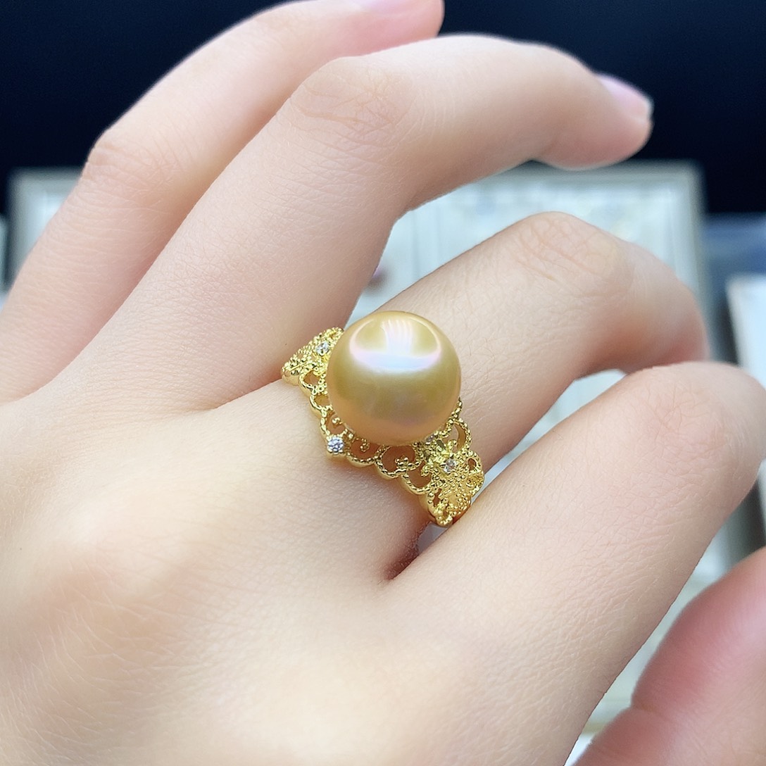 淡水珍珠颈饰合金