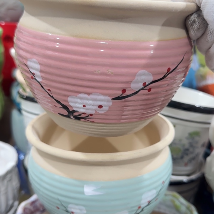 凑9块包邮，有孔，不清楚找客服