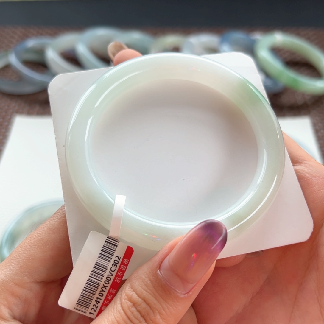 翡翠手镯未镶嵌7号 56.8