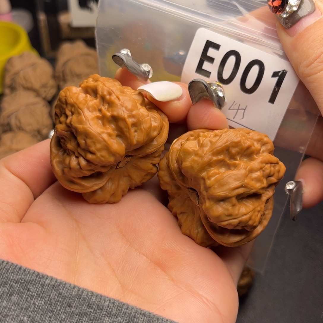 文玩核桃吊坠拒**班蛤蟆