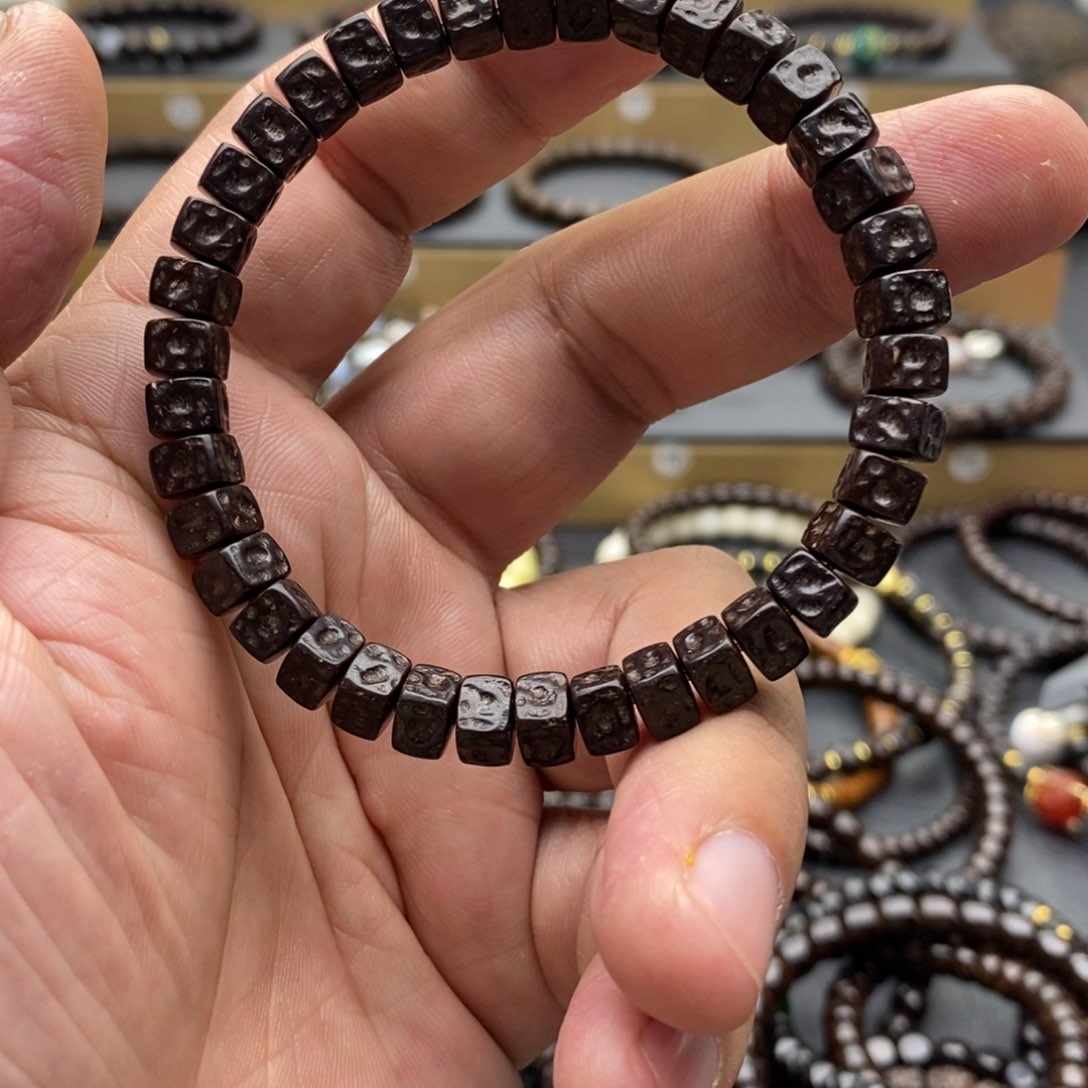 椰蒂手串原生态无相方块6.5m