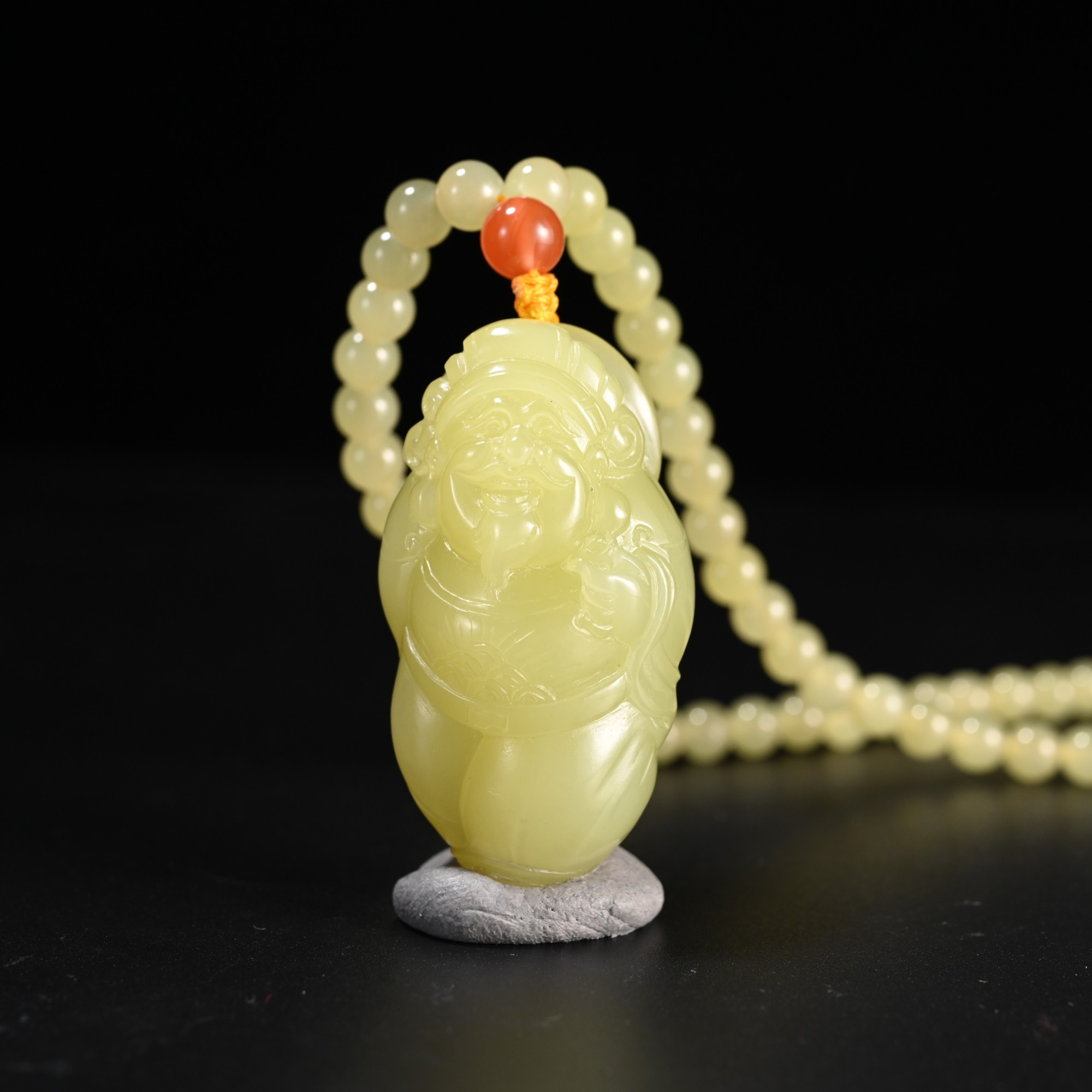 Lot8824 2511040043和田玉黄玉财神挂件/杭拍