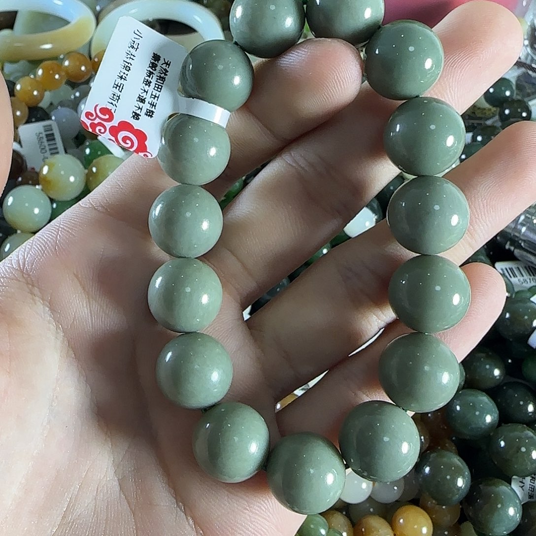 和田玉手链未镶嵌121