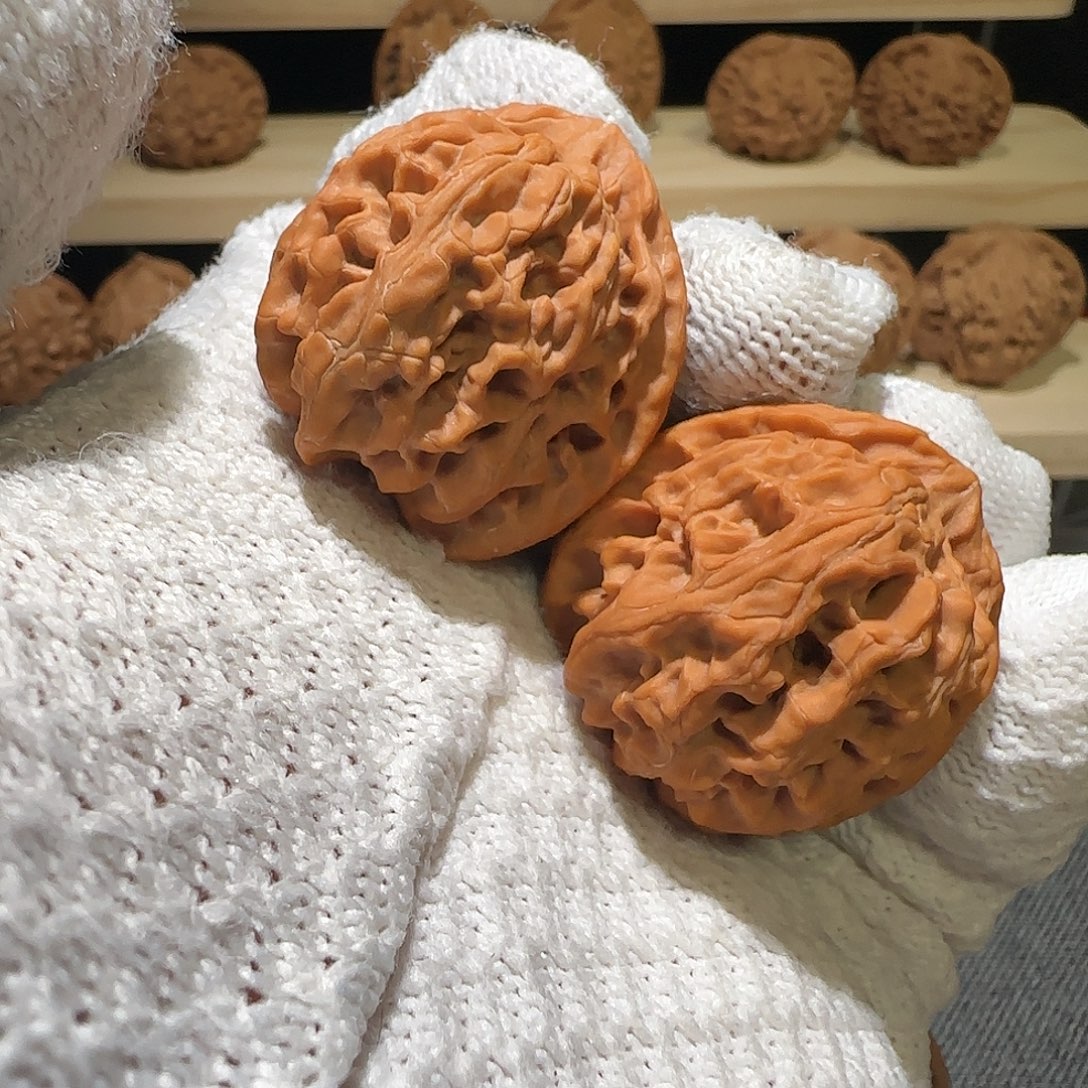 吊坠文玩核桃苹果园