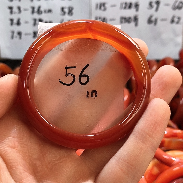 玛瑙/玉髓手镯未镶嵌