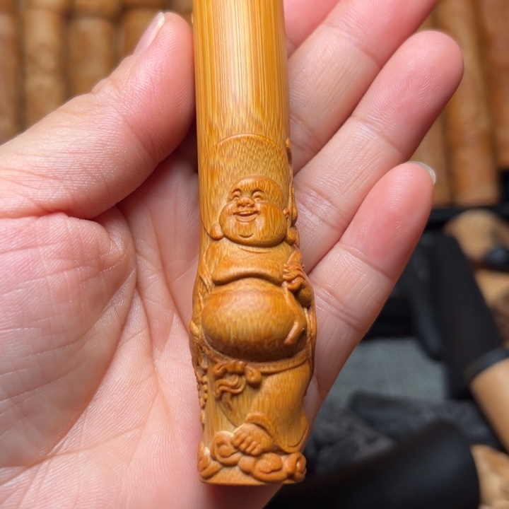 实心竹雕刻手把件
