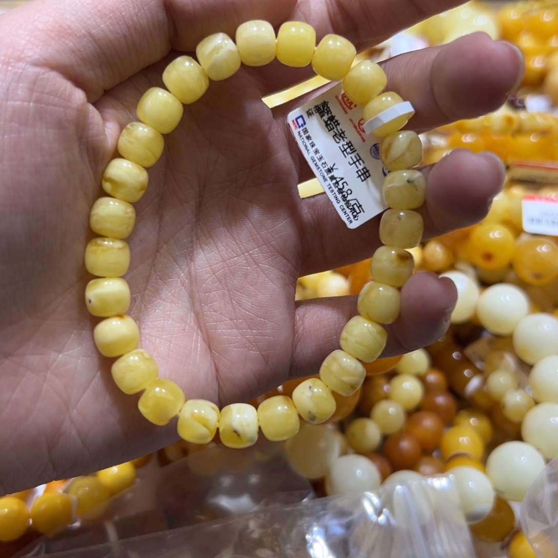 琥珀珠宝奇石未镶嵌