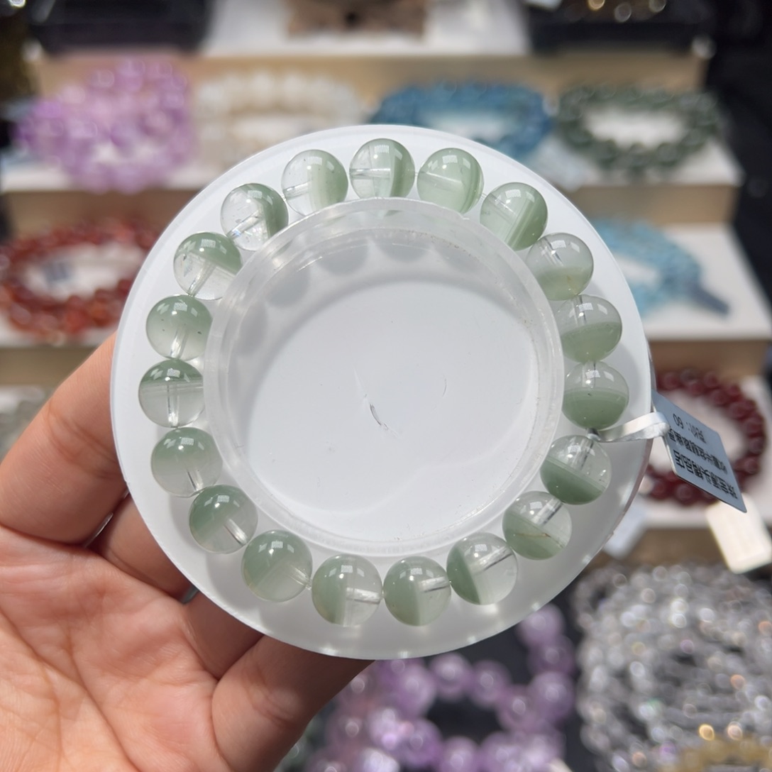 手串未镶嵌水晶狐****?聚宝盆翠幽灵9.7m m不退换