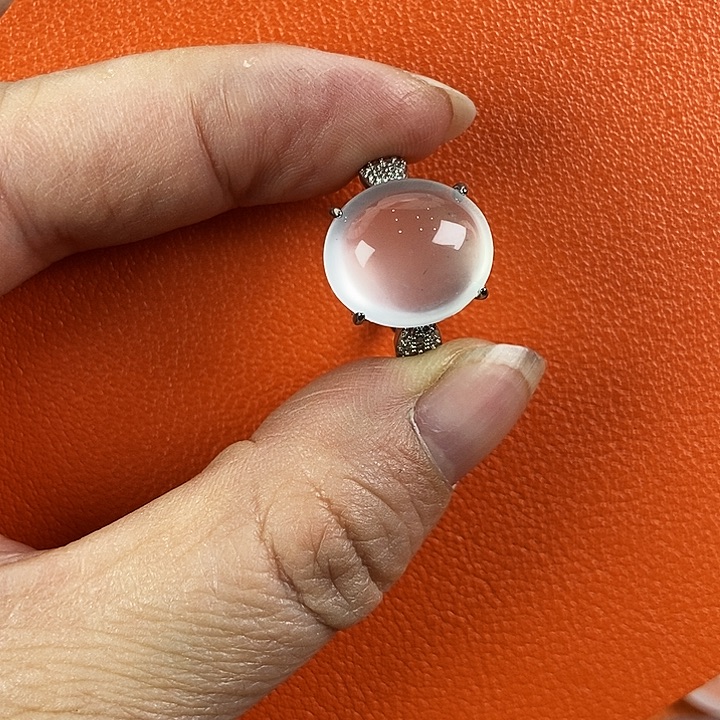 花***卉石英质玉合金颈饰