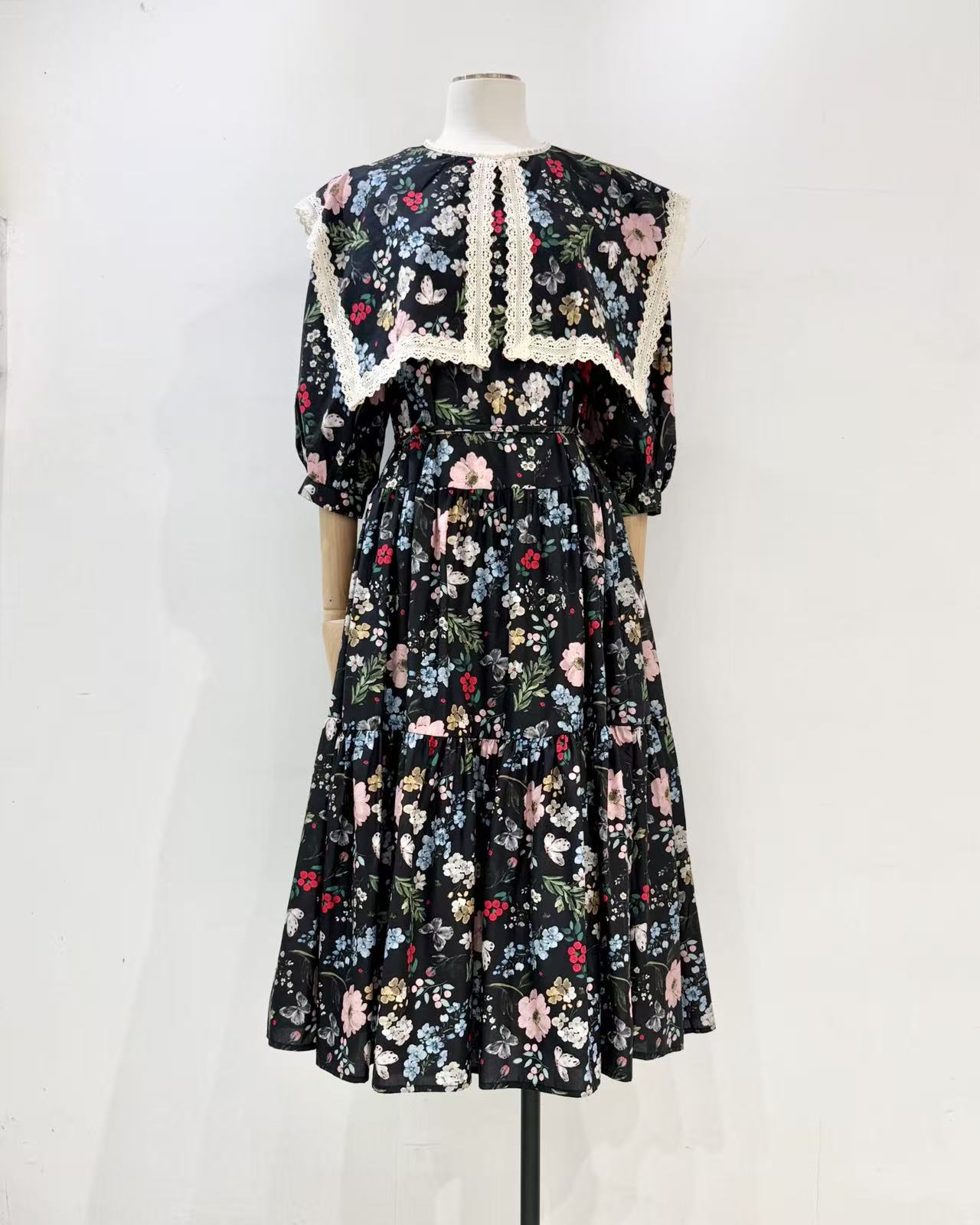 2025-9080女装连衣裙碎花夏季连衣裙韩版碎花通勤长裙女装甜美