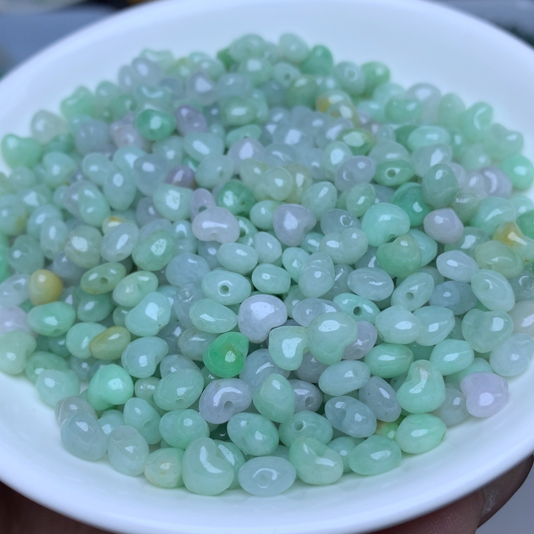 【闪购商品】翡翠手链未镶嵌卡6.4手工冰爱心30个