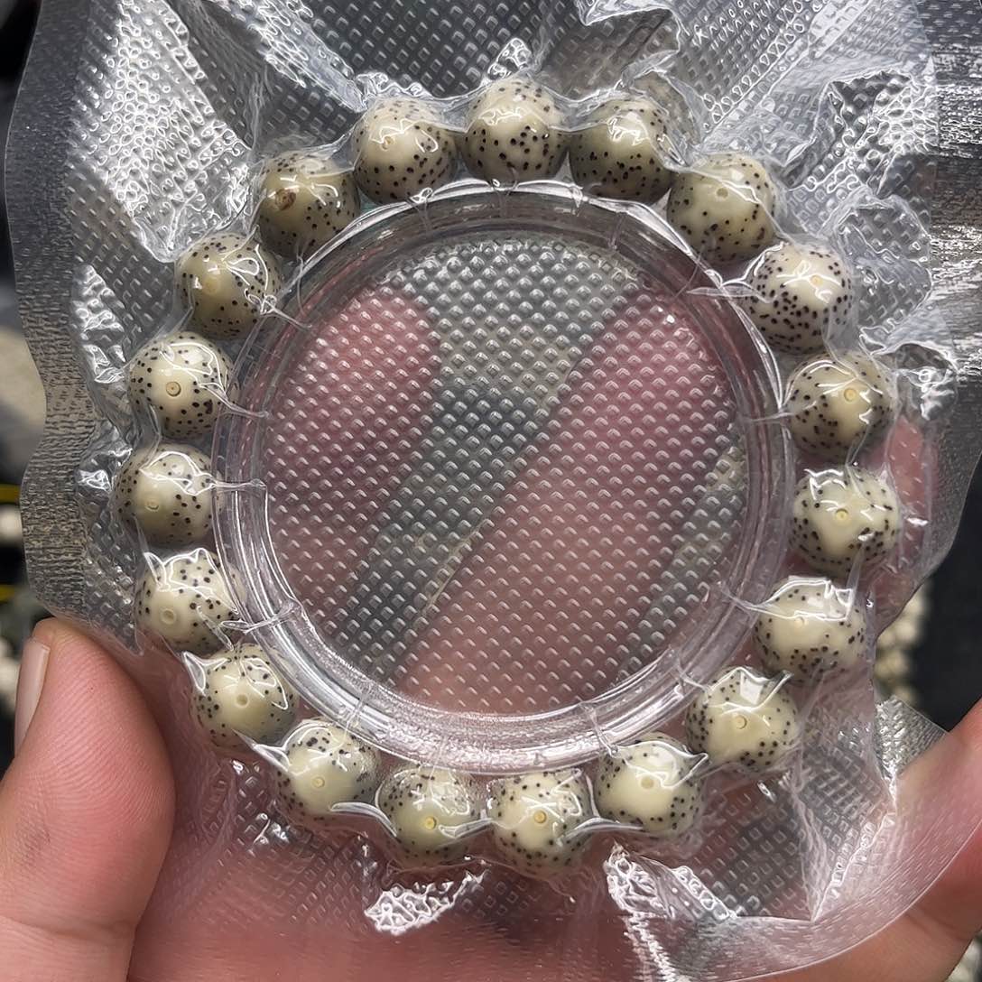 用***7手串星月菩提12圆珠 一线留白 星点细 单圈
