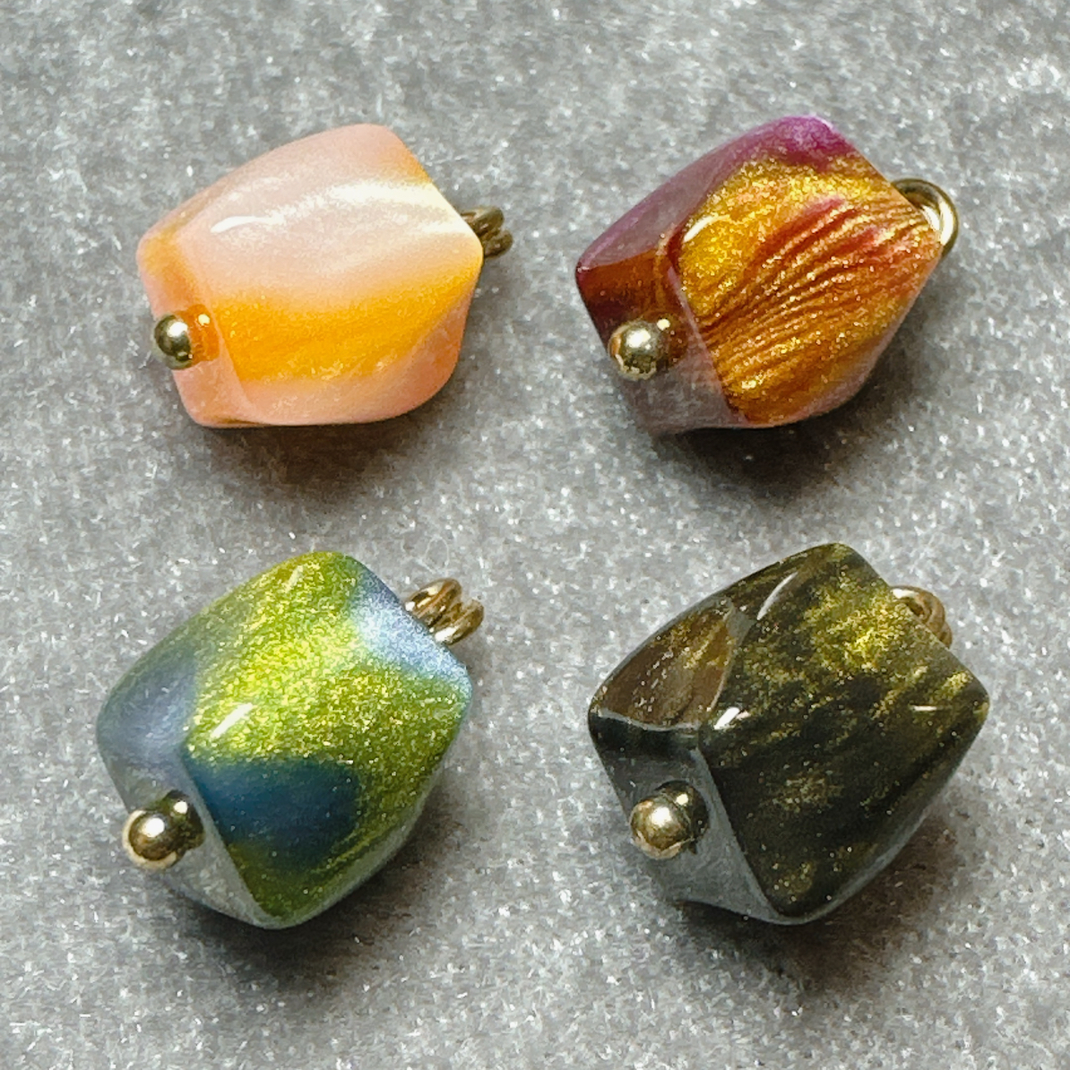 新中式10mm国风纽扣闪金渐变菱形切面珠女装旗袍服装辅料香云纱