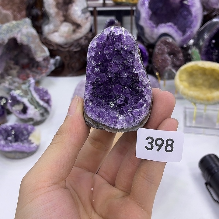 未镶嵌大型摆件（非配饰）水晶