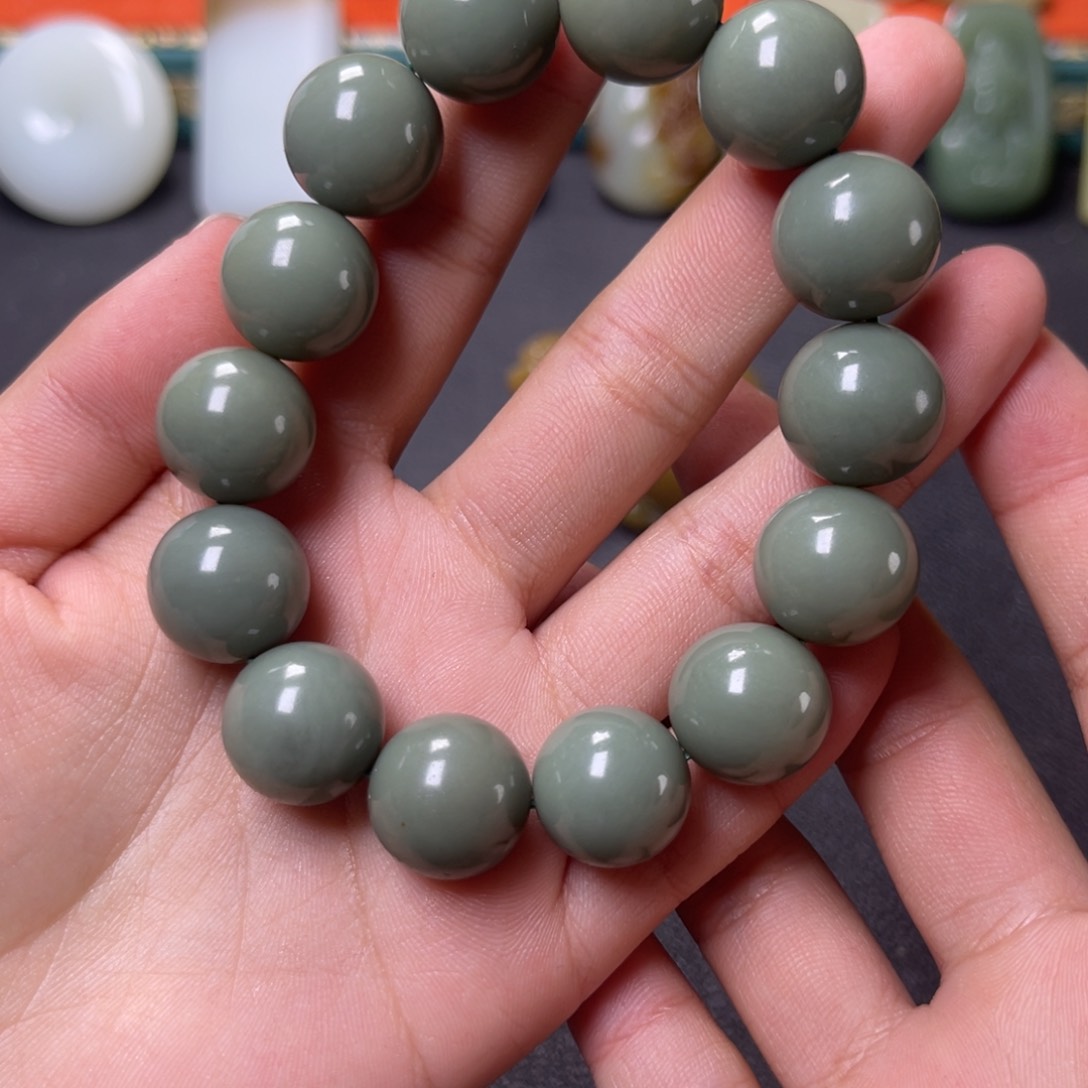 和田玉手串未镶嵌