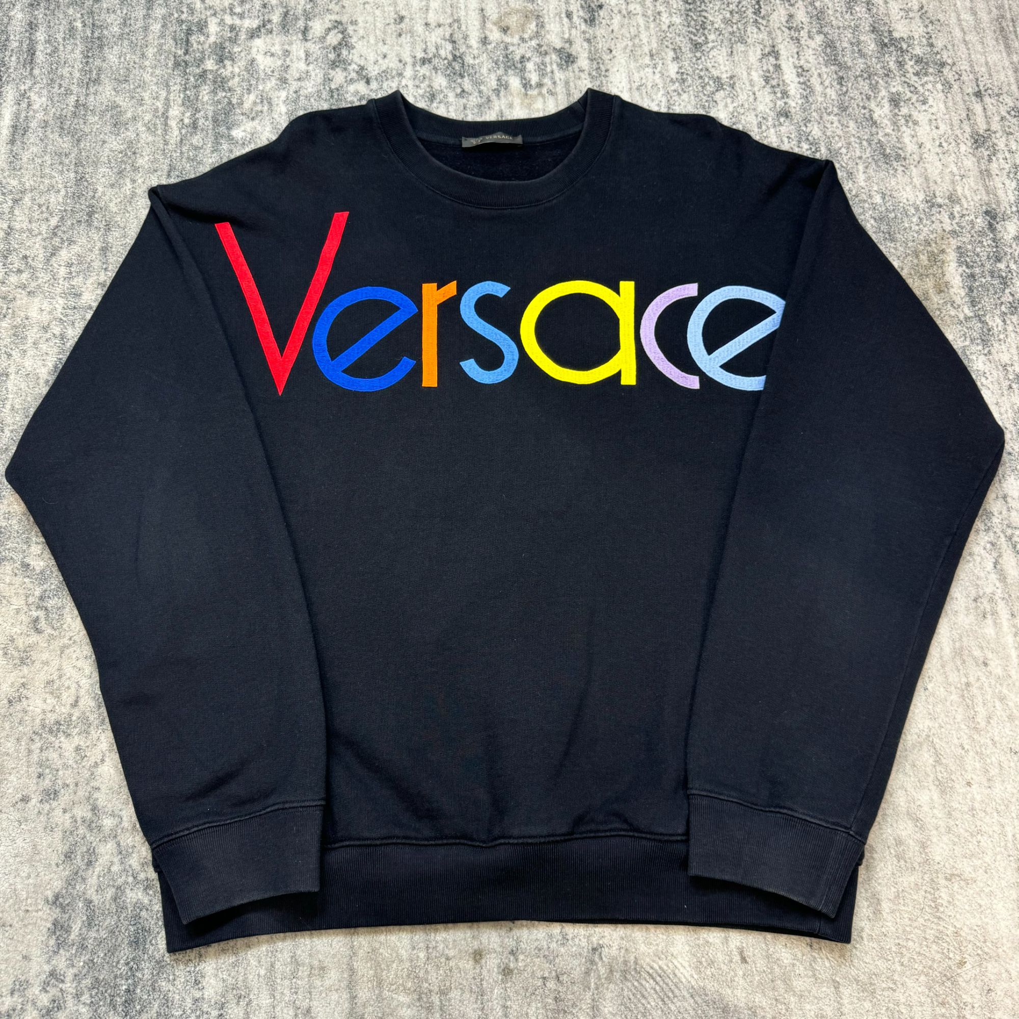 99新 VERSACE/范思哲 字母LOGO刺绣圆领卫衣LYGP184