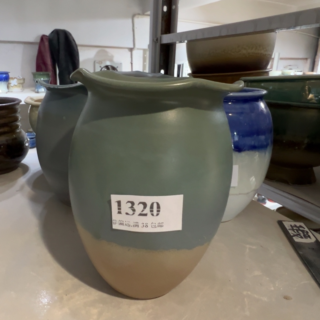 红陶景德镇陶瓷……