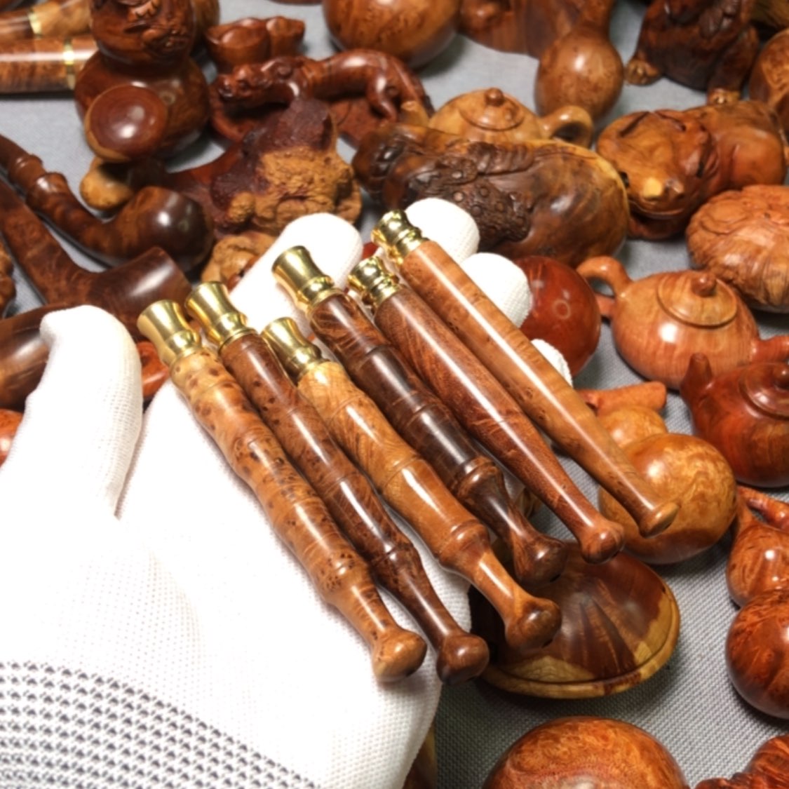 【闪购商品】木麻梨疙瘩火琉璃手把件