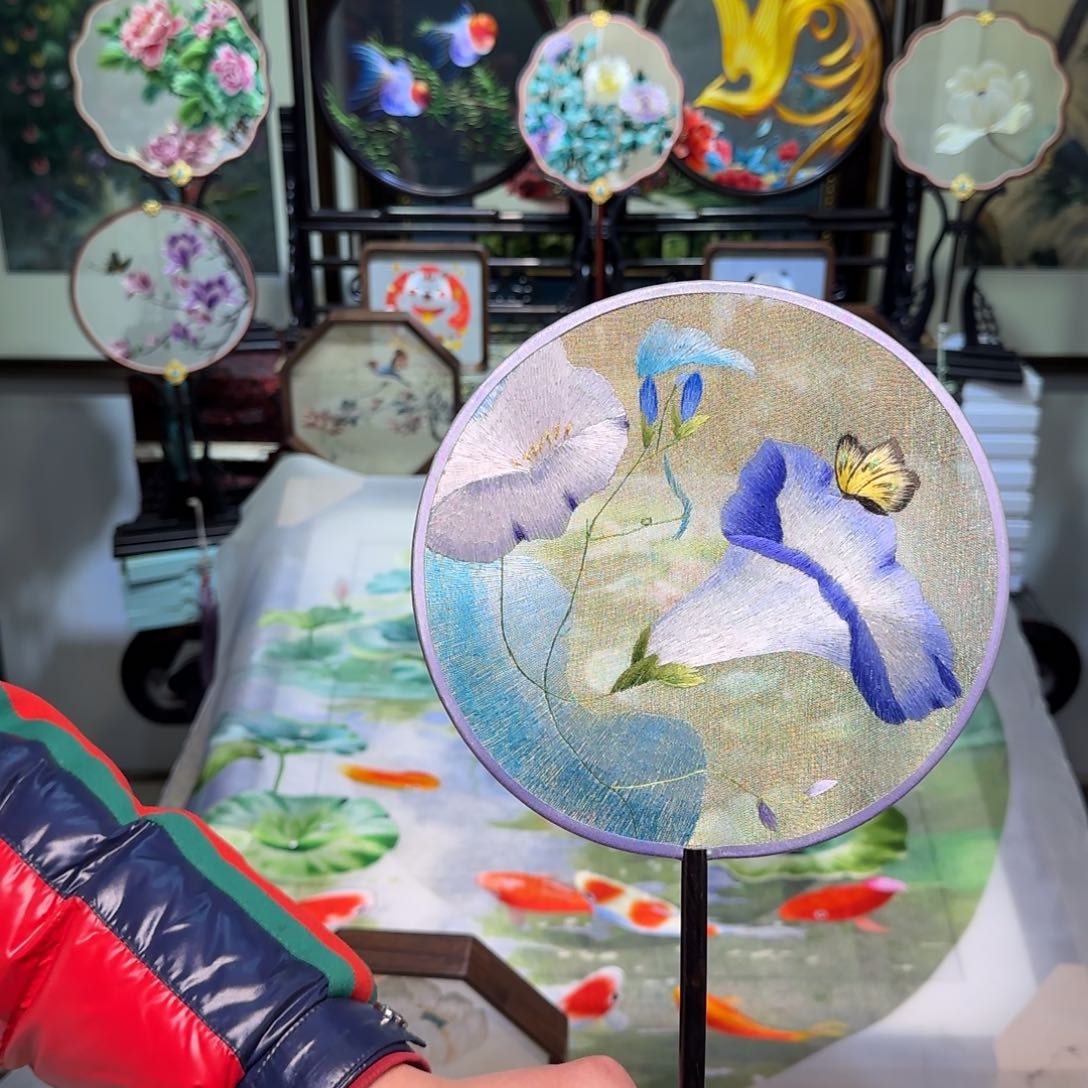 刺绣刺绣工艺精湛