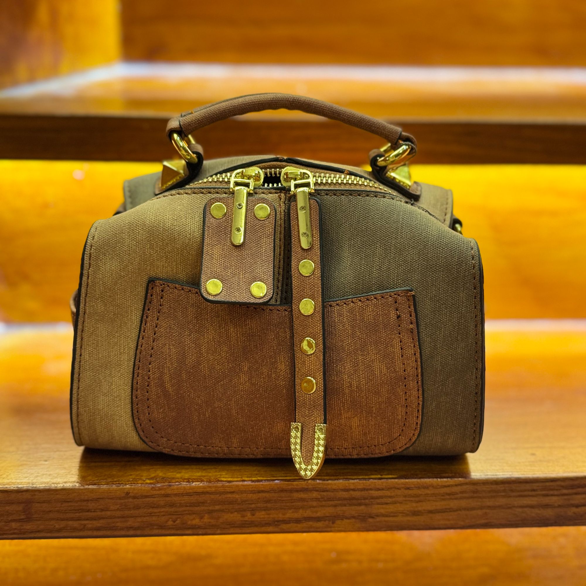 （亮灯牌点关注才可以拍）2025新款小众复古波士顿手提包