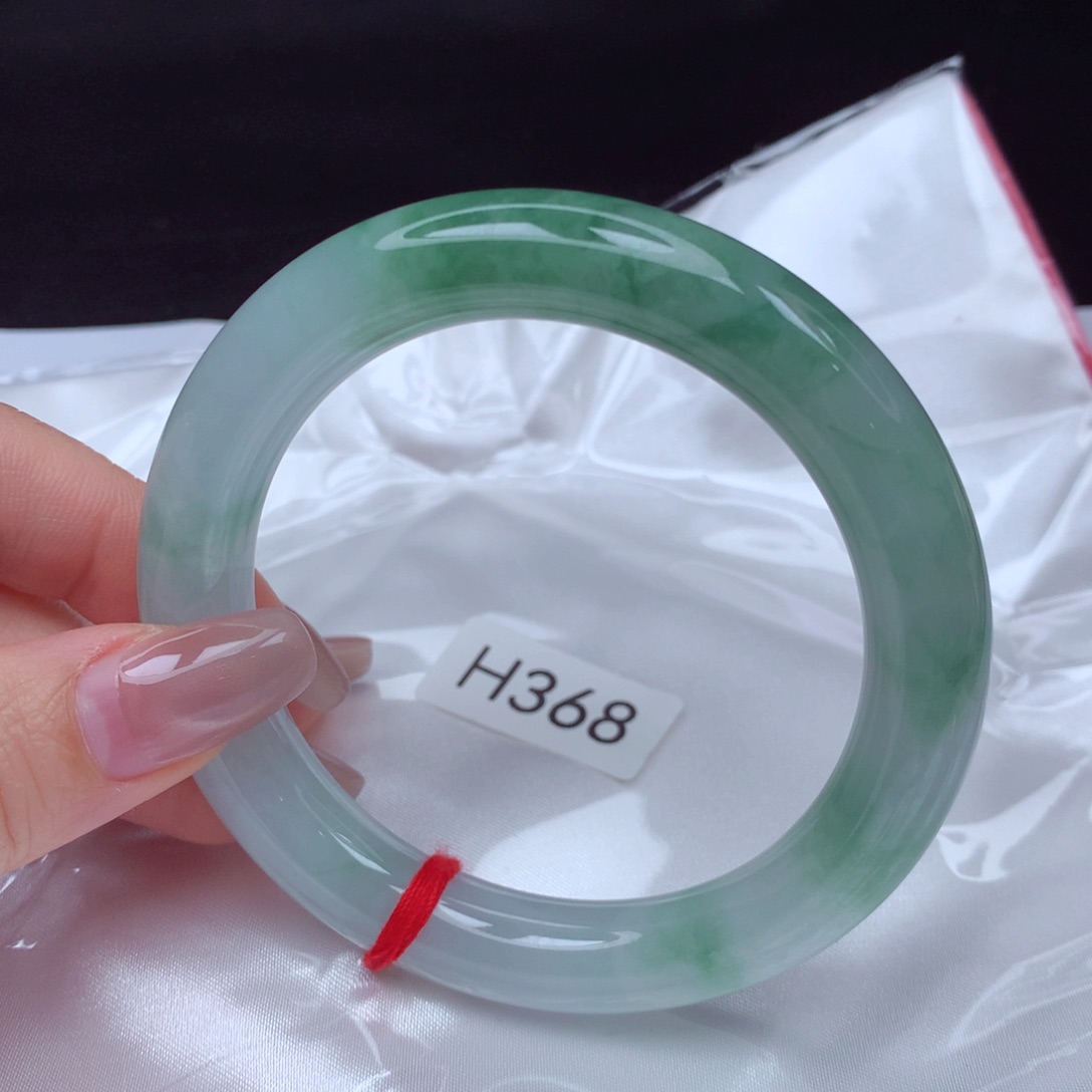 翡翠手镯未镶嵌手镯59