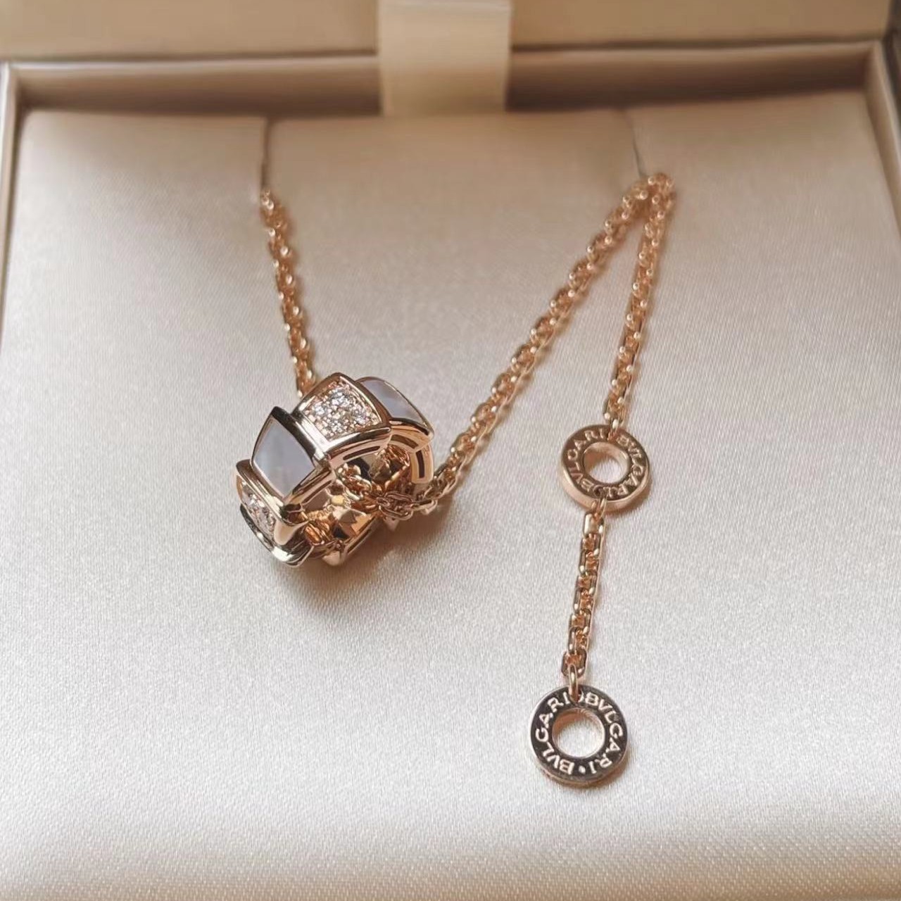 99新 BVLGARI/宝格丽 99新 BVLGARI/宝格丽 /项链/吊坠/5579